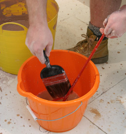 Plastering tips 4: Cleanliness is essential, wash as you go.